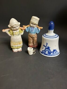 Hand-Painted Dutch Ceramic Bell and Figurine Set - Blue, White, Multicolor